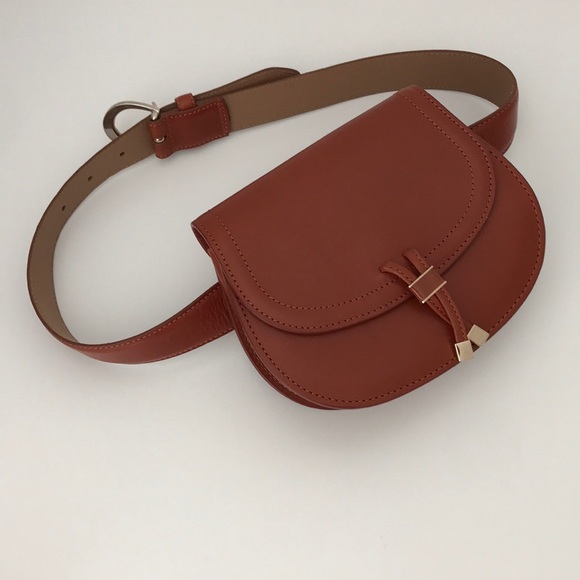 Vanessa Seward Leather Belt Bag - Picture 2 of 9